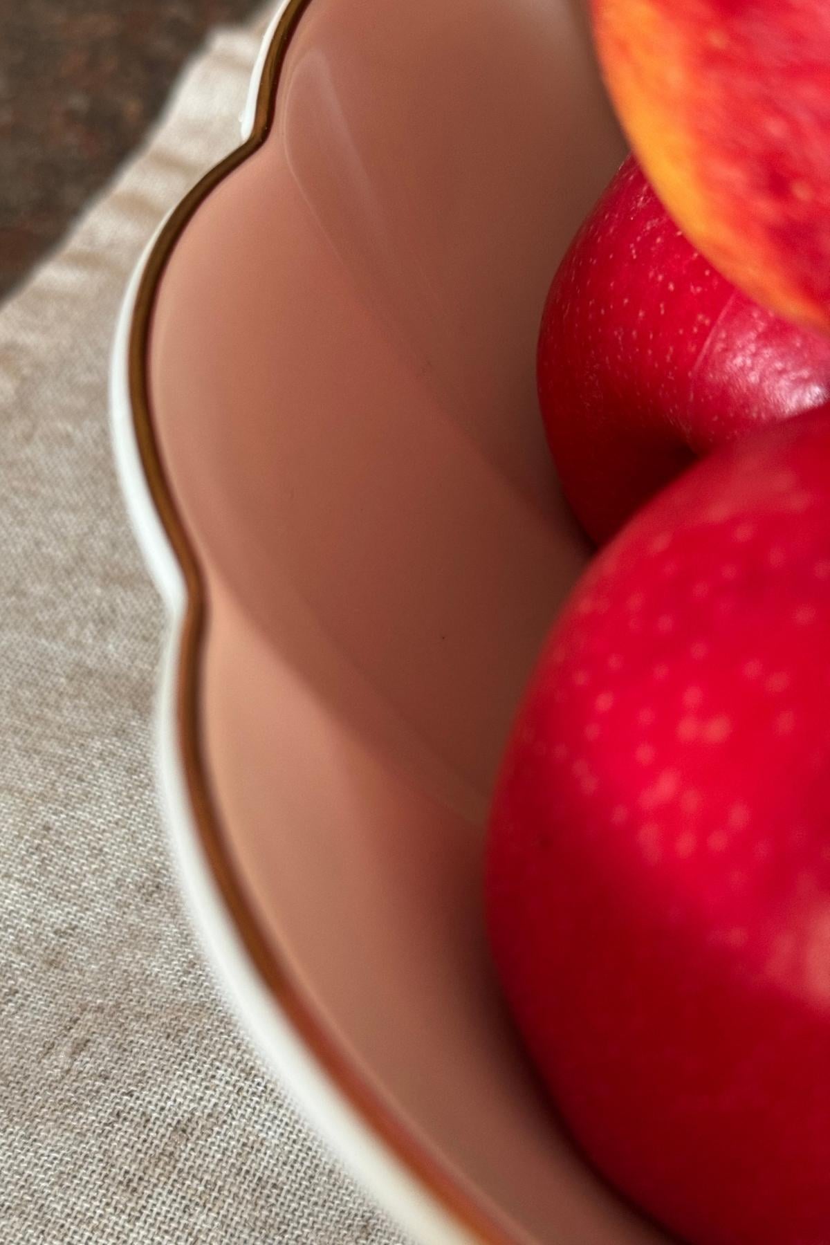 Gold-trimmed ivory serving bowl