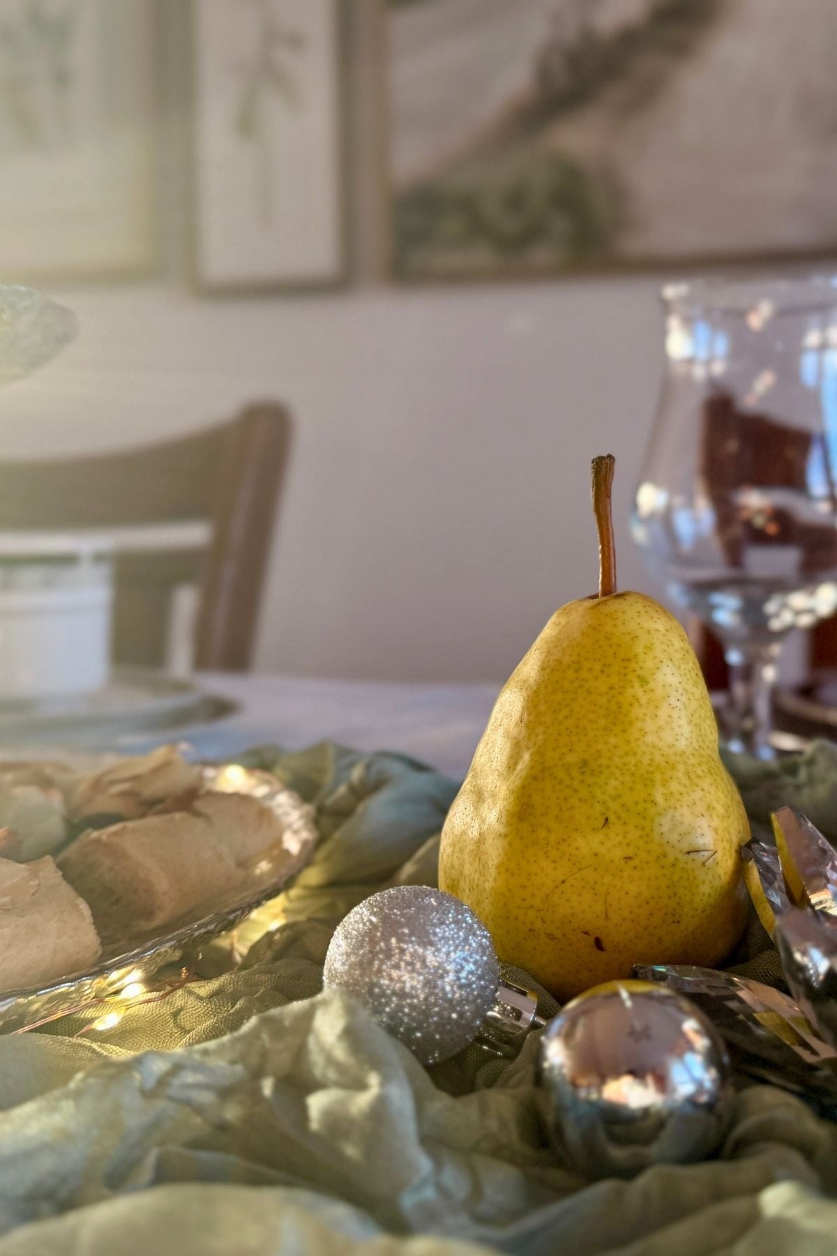 European style Christmas table Pear Christmas decor at a holiday party